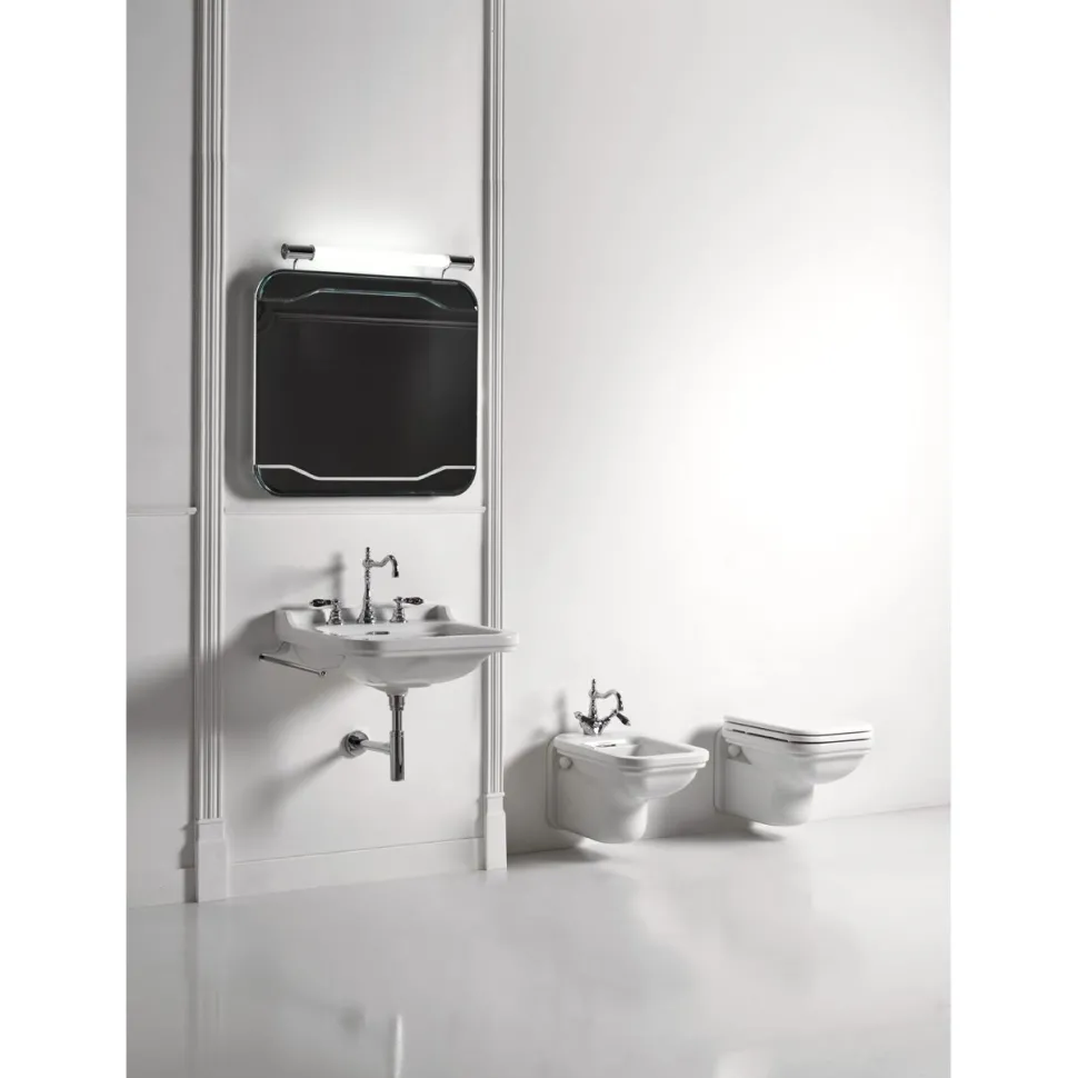 WC-istuin Kerasan Waldorf 4115 seinämalli valkoinen